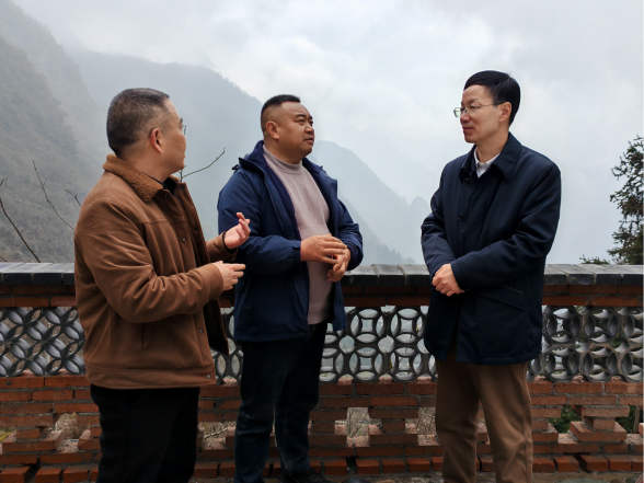 王昌友到恩施州调研林业重点工作和乡村振兴工作